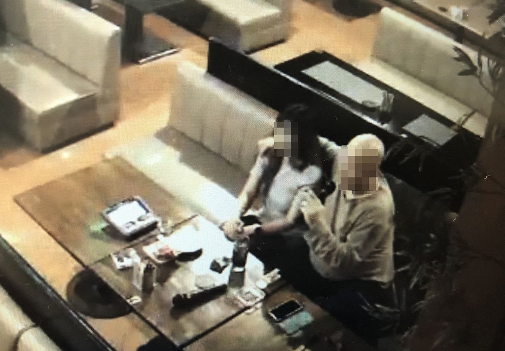 コロナ「ばらまく」男性捜査へ　飲食店の従業員感染―愛知県警：時事ドットコム